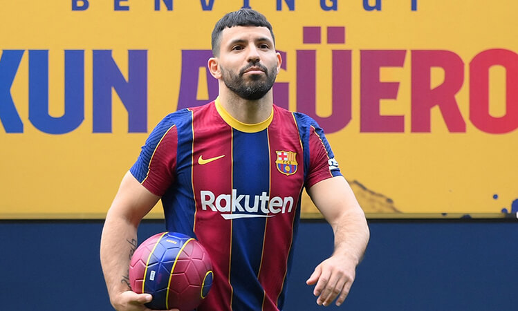 Tiền đạo Kun Aguero của Barca